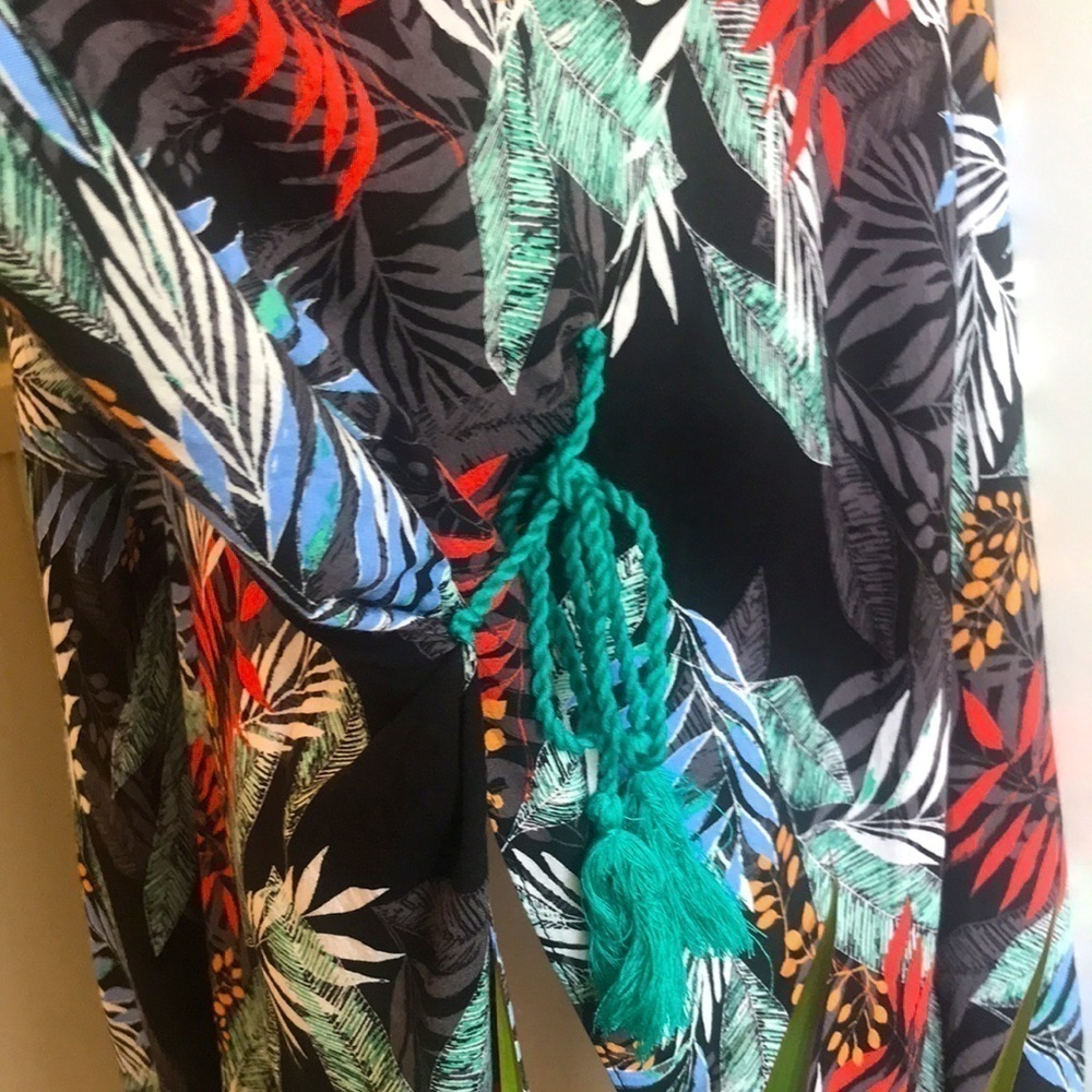 Tropical Leaf Print Kimono Coverup - Picture 6 of 12